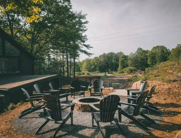 Pinewood Lodge - Catskills Windham Mountain Hunter Mountain hotel detail image 2