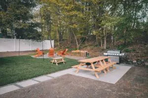 Sutton Hollow Lodge - Catskills Windham Mountain hotel detail image 4