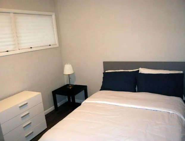 Hoosier Inn- Indiana University hotel detail image 2