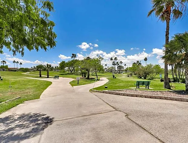 LIV Resort, Private Jacuzzi and Pet Friendly hotel detail image 4