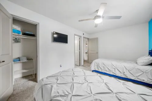 2BR / 2BA-No Charge for Early Check-In NE Atlanta Ga hotel detail image 4