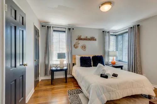 2BR apt by Vandy-Walk to Dinning -208 hotel detail image 3