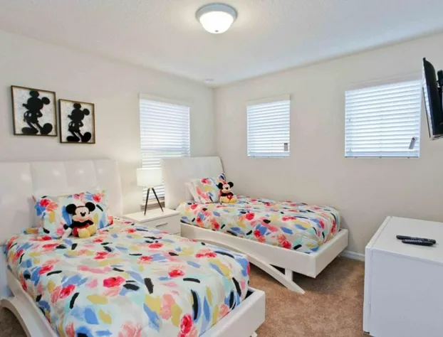 Pool Home & Games In Gated Resort Near Disney! home hotel detail image 3