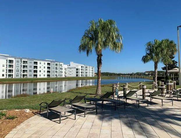 3B2B-Beautiful Lake View-Baby Friendly-FREE WATER PARK!NO Resort Fee-5 Miles to Disney-Storey Lake 3141 hotel detail image 2