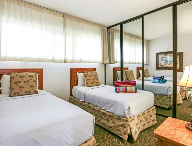 K B M Resorts KS 257 Spacious 2Bd resort retreat ocean views easy beach access hotel detail image 3