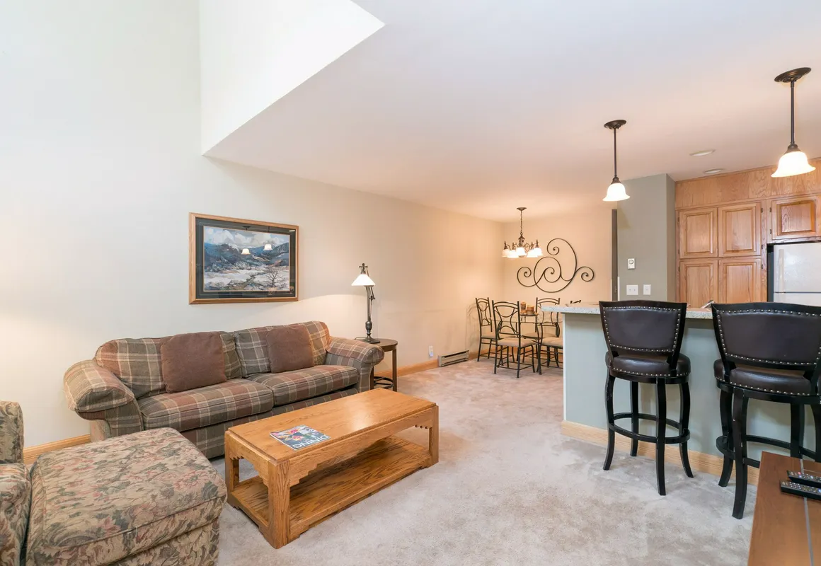 Cimarron Lodge 33 condo hotel hero