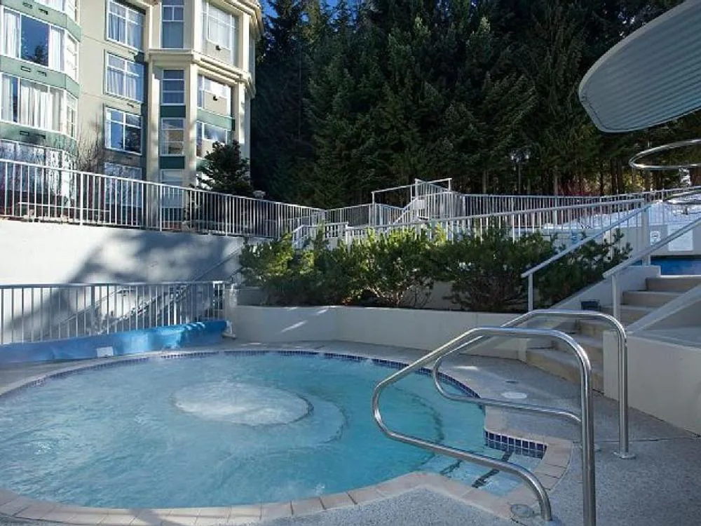 Woodrun Lodge Unit 202 - Week 51 hotel hero