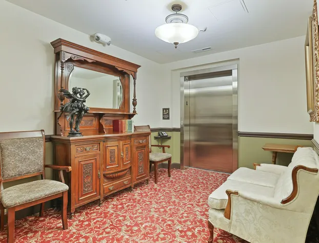 National Hotel Jackson, Tapestry Collection by Hilton hotel detail image 2