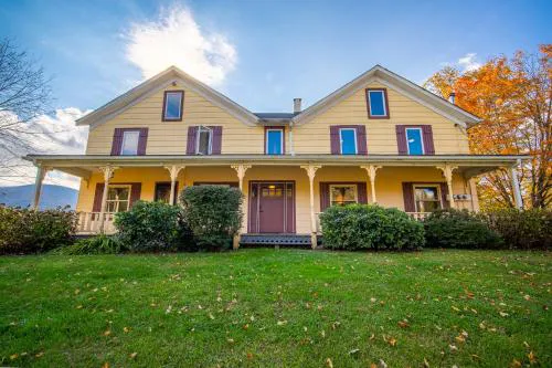 *** Your Own Inn*** hotel detail image 1