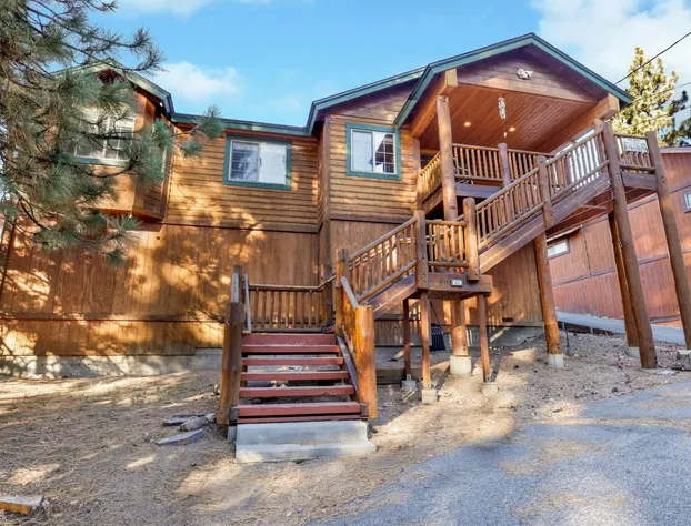 1953-River Rock Lodge home hotel detail image 1