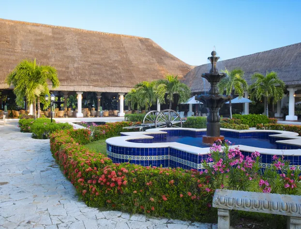 Grand Palladium Colonial Resort & Spa All Inclusive hotel detail image 2