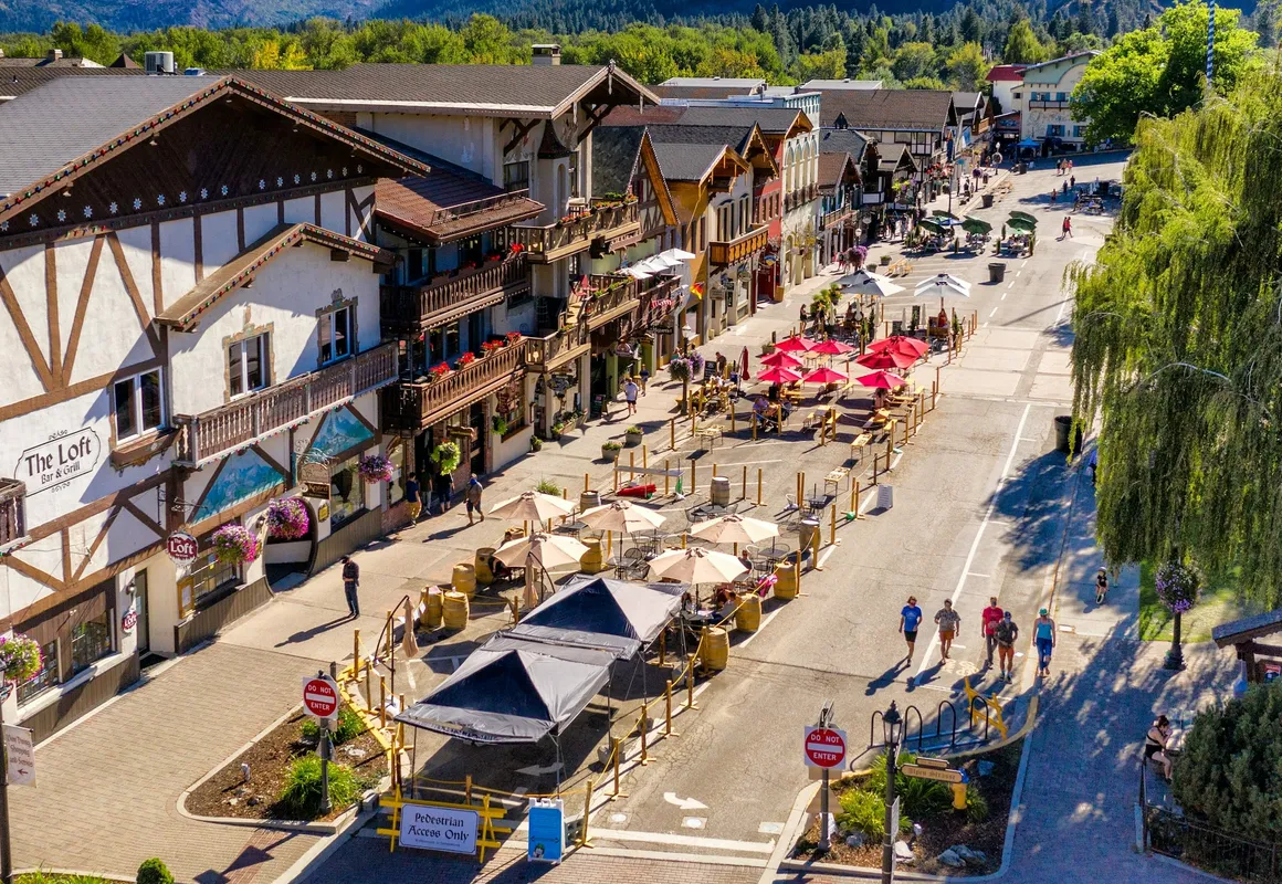 Lil Bigfoot Chalet 2 Bedroom Home by NW Comfy Cabins by RedAwning hotel hero