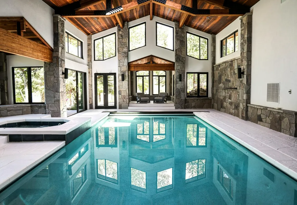 Kbm Resorts New Listing Winter Paradise Game Room Pool Theater Hot Tub hotel hero