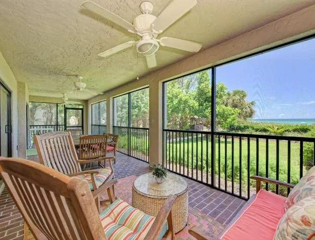 Sea Grape Inn 1- BEACHFRONT Property hotel detail image 1