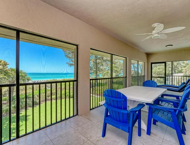 Sea Grape Inn8- BEACHFRONT Property hotel detail image 1