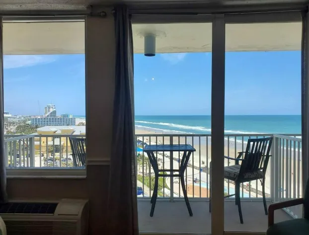 Harbour Beach Resort Unit #818 hotel detail image 3