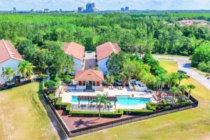 Modern 4Br Townhome Resort Access Near Disney hotel hero