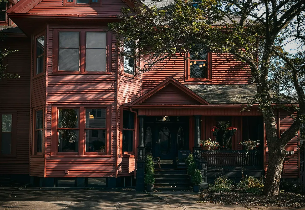 Dvele Inn hotel hero