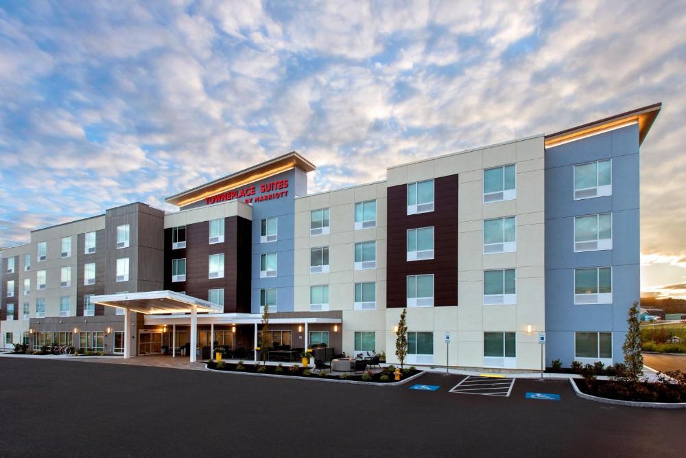 TownePlace Suites by Marriott Portland Airport ME hotel hero