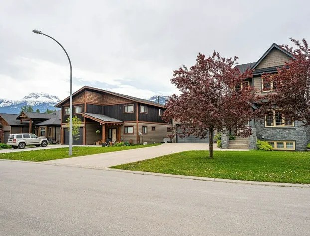 Aspen Lodge by Revelstoke Vacations hotel detail image 2