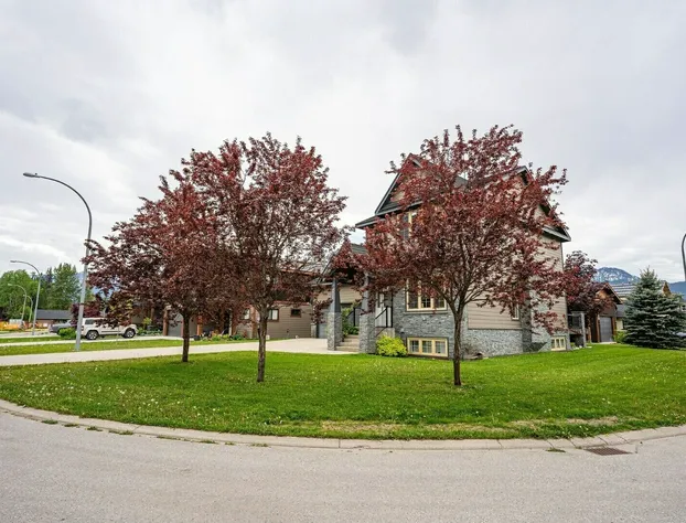 Aspen Lodge by Revelstoke Vacations hotel detail image 3