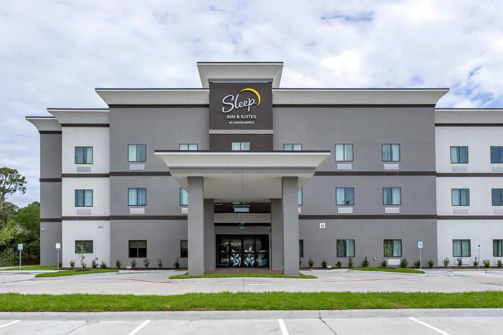 Sleep Inn & Suites Liberty hotel hero
