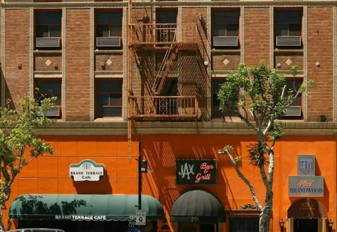 Brand Plaza Hotel hotel hero