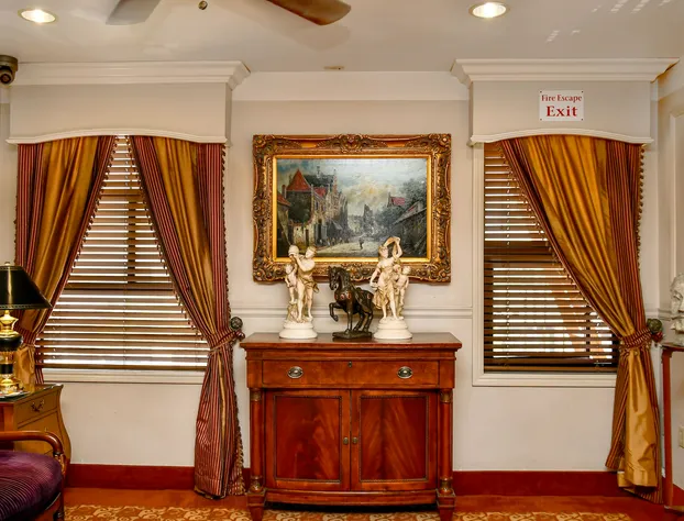 Brand Plaza Hotel hotel detail image 3