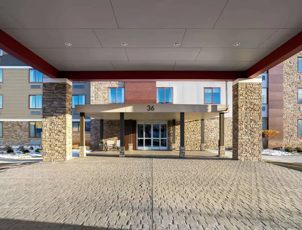 La Quinta Inn & Suites By Wyndham Williston/Burlington hotel detail image 3