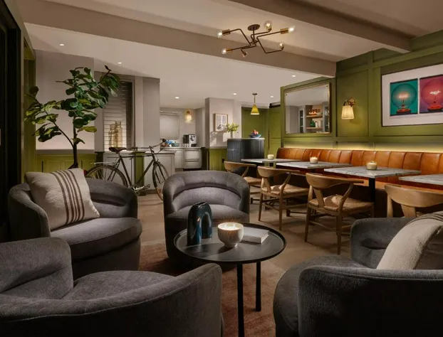 The Cottages Hotel hotel detail image 2