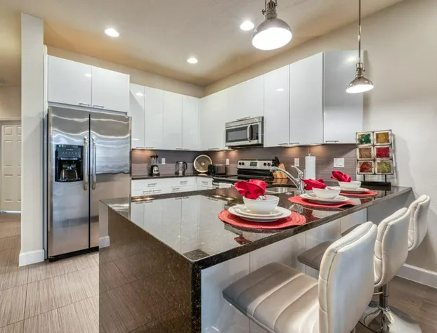 Amazing Home With Private Pool Near Disney hotel detail image 2