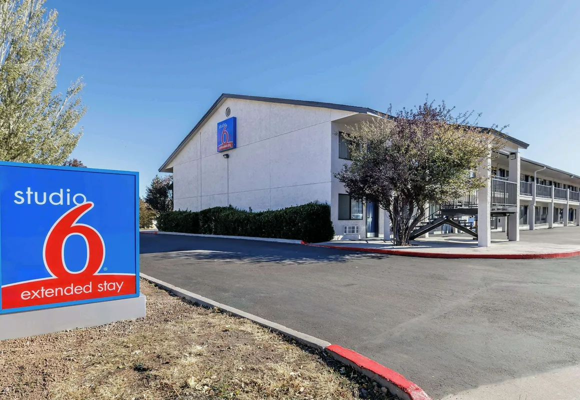 Studio 6 Flagstaff, Az hotel hero