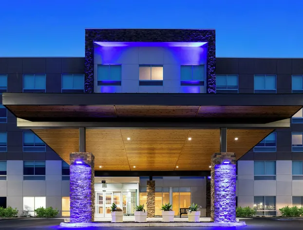 Holiday Inn Express & Suites Waynesboro East by IHG hotel detail image 2