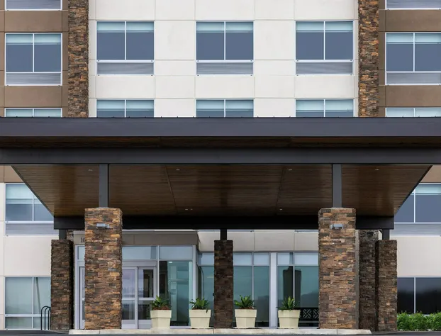 Holiday Inn Express & Suites Waynesboro East by IHG hotel detail image 3