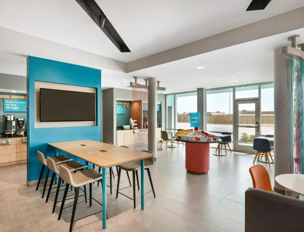 avid hotel Traverse City by IHG hotel detail image 4