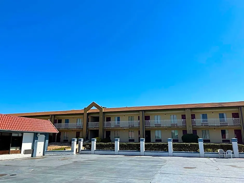 Studio 6 Stockbridge GA Hwy 138 W hotel hero