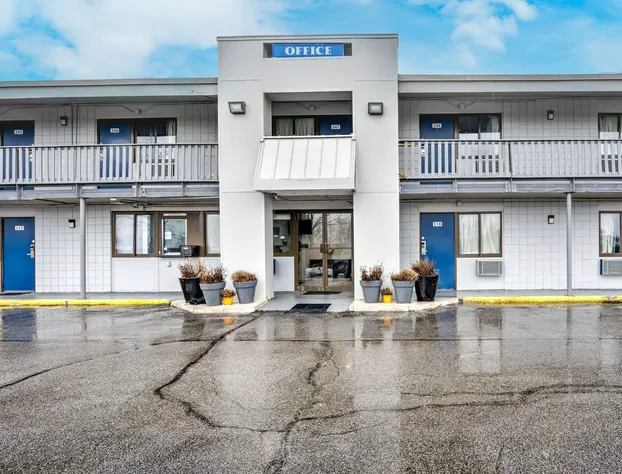 Americas Best Value Inn Bangor hotel detail image 1