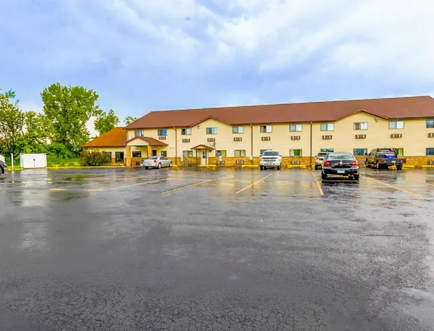 Super Sleep Inn hotel detail image 3