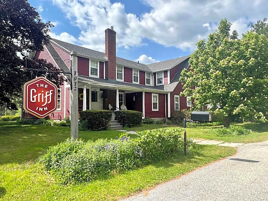 The Griff Inn hotel hero