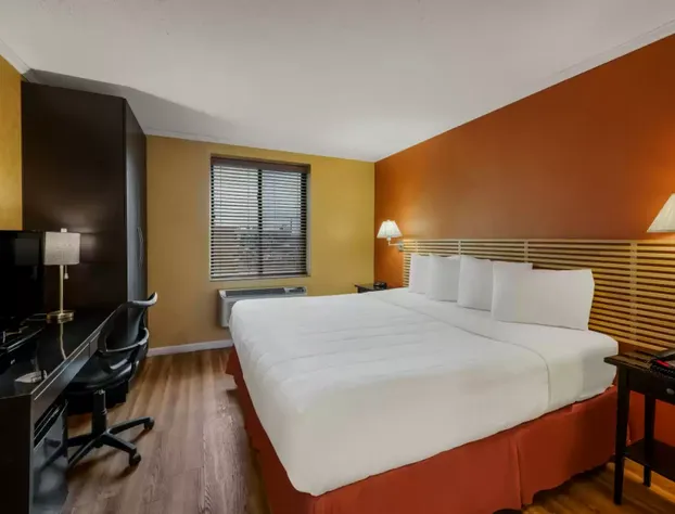 Quality Inn Jfk Airport Rockaway Blvd hotel detail image 3