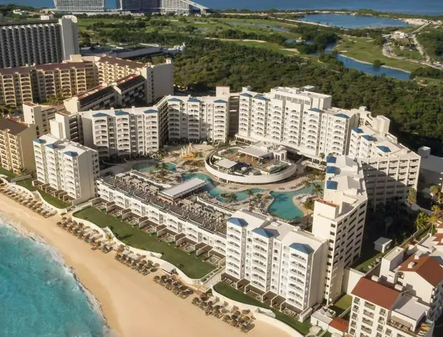Hilton Cancun Mar Caribe All-Inclusive Resort hotel detail image 1