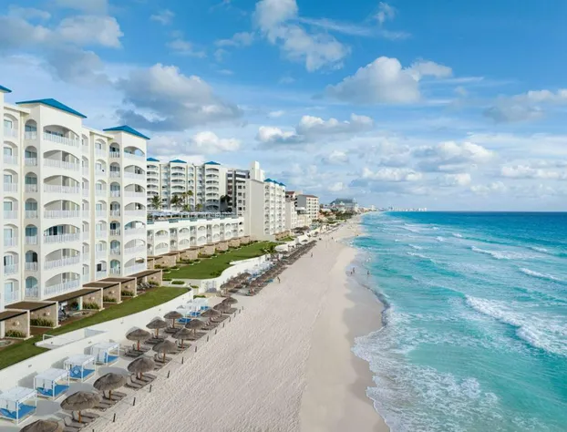 Hilton Cancun Mar Caribe All-Inclusive Resort hotel detail image 3