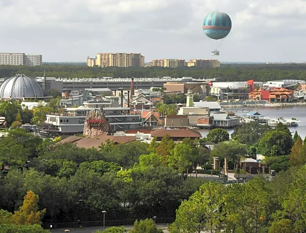 Wyndham Lake Buena Vista Resort - Disney Springs Resort Area hotel detail image 3