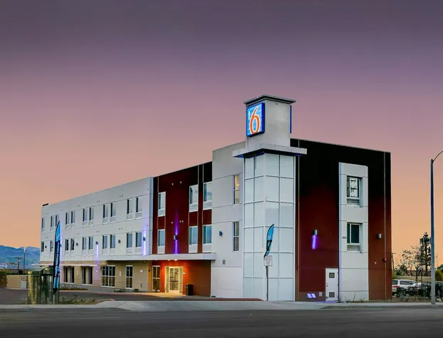 Motel 6 Highland, CA – San Bernardino – East hotel detail image 1