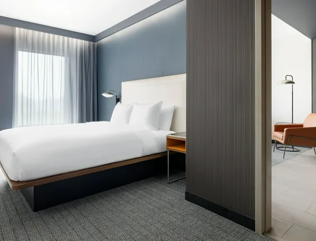 Courtyard By Marriott New Castle hotel detail image 4