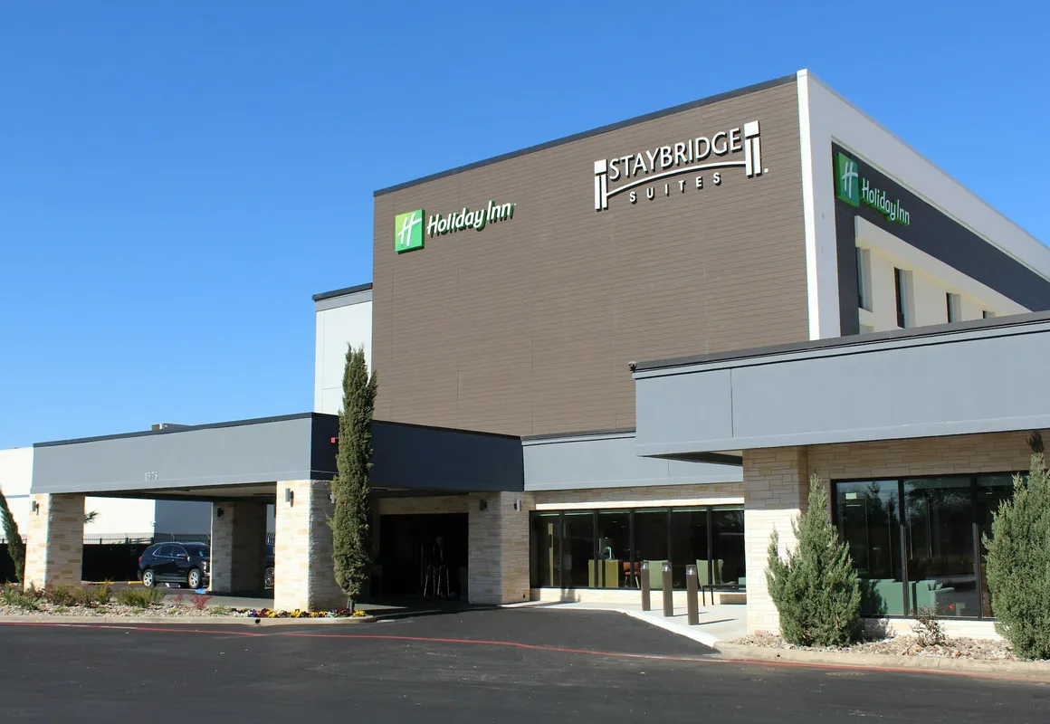 Holiday Inn Dallas Market Ctr Love Field, An Ihg Hotel hotel hero