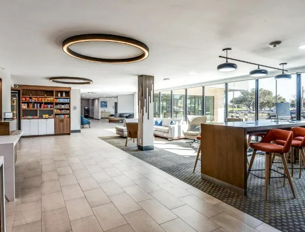 Staybridge Suites Dallas Market Ctr Love Field by IHG hotel detail image 4