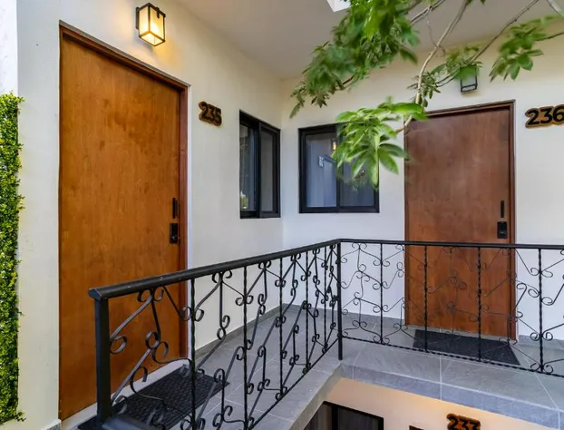 Casa Madero La Paz hotel detail image 1