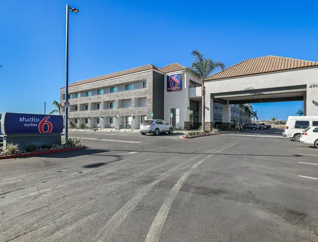 Studio 6 Suites Perris, CA hotel detail image 4