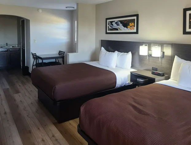 Quality Inn & Suites hotel detail image 2